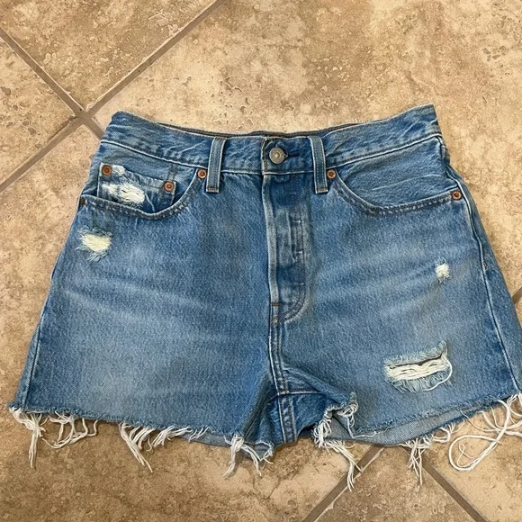 SOLD - Picture 1 of 3